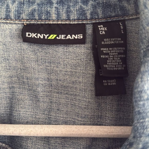 DKNY Jeans Denim Jacket - Size Large - Picture 3 of 15